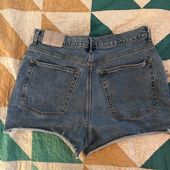 Everlane way high denim short size 31 - Picture 2 of 4